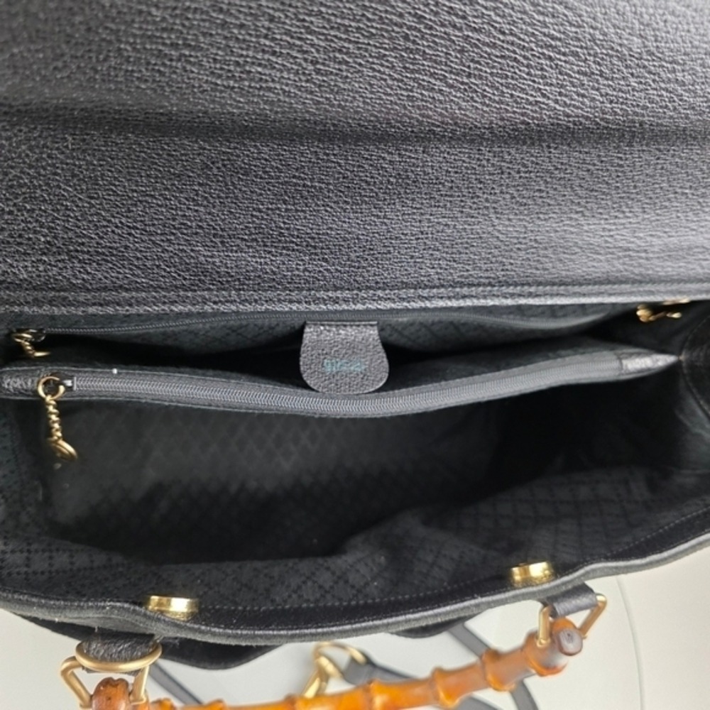 Gucci Black Suede Bamboo Handbag Circa 1980s/90s - Picture 11 of 15